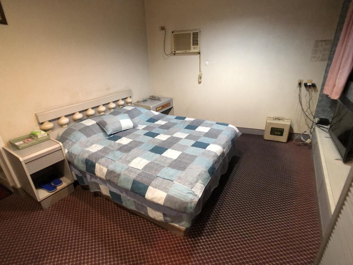 Ya Shi Deng Hotel Jiaoxi Buitenkant foto
