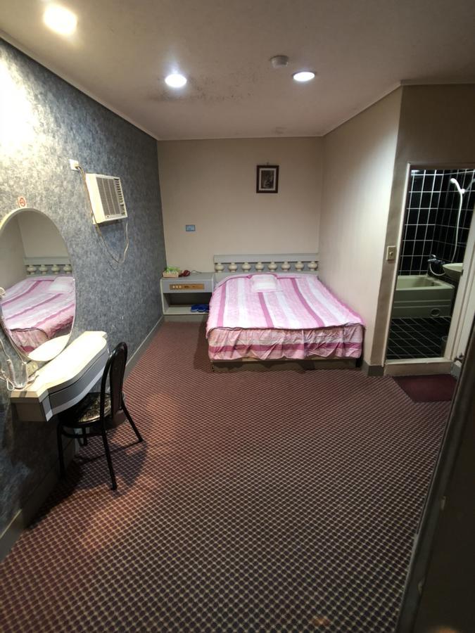 Ya Shi Deng Hotel Jiaoxi Buitenkant foto