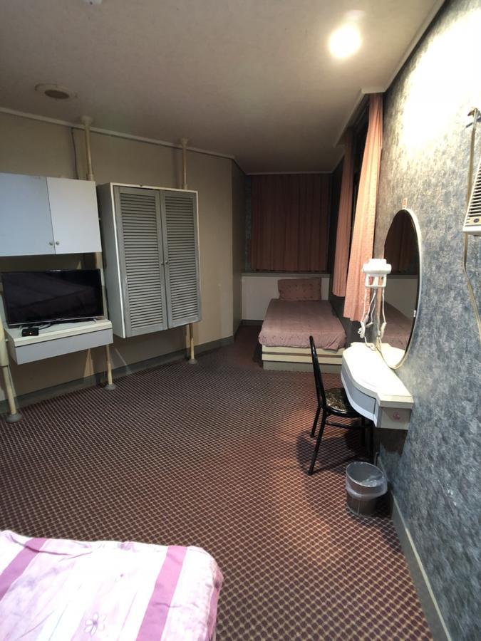 Ya Shi Deng Hotel Jiaoxi Buitenkant foto